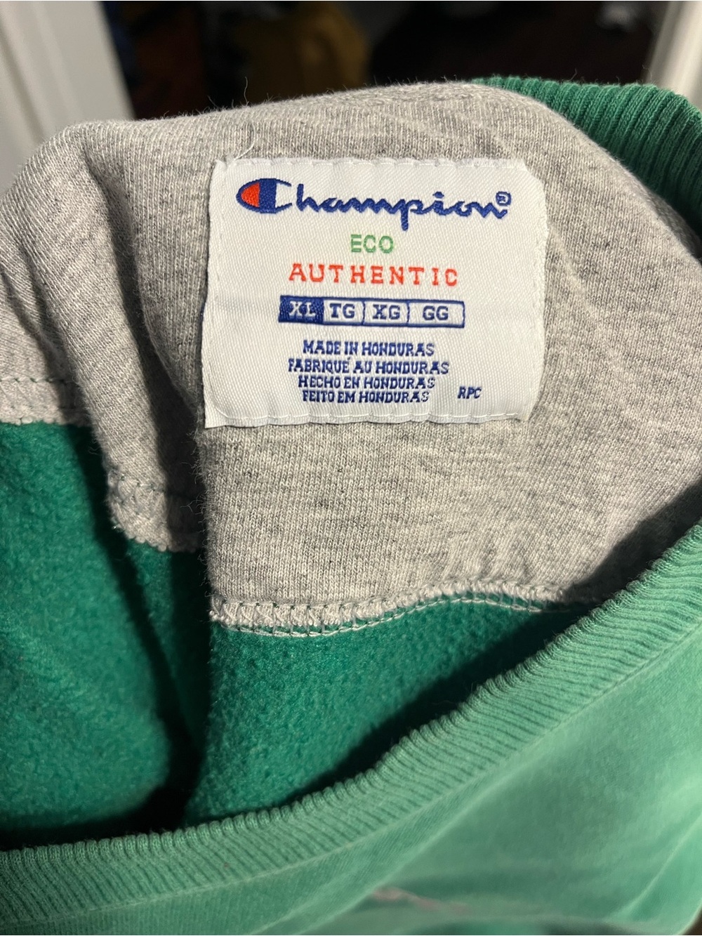 Cropped Champion Crewneck Sweatshirt